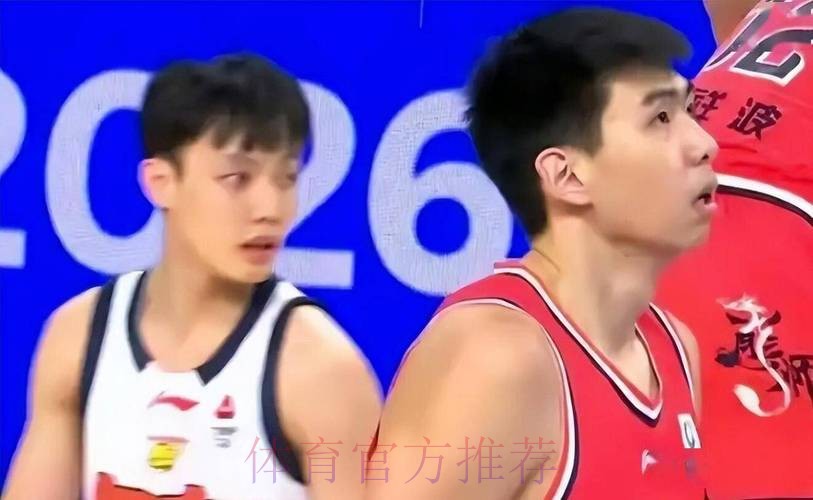 广东3消息!徐昕官宣获奖,杜锋骂哭王洪泽,崔永熙请战要打辽篮 广东3消息!徐昕官宣获奖,杜锋骂哭王洪泽,崔永熙请战要打辽篮